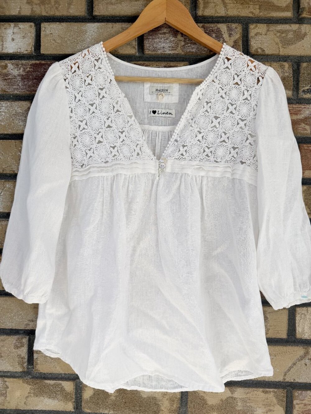 ☀️ Malvin White 100% Linen Crochet Lace V-Neck Blouse Top XS NWOT